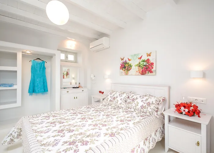 Villa Naxian Queen Luxury & *