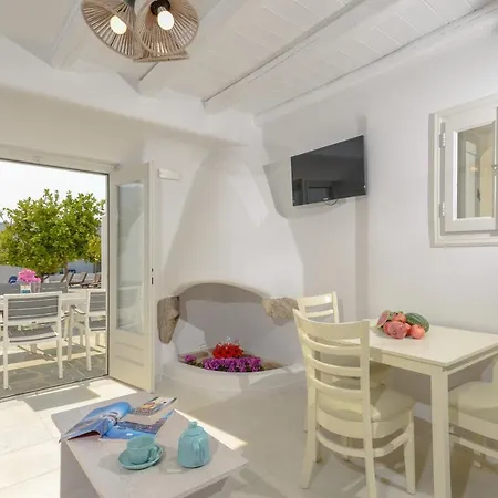 Villa Naxian Queen Luxury Villas&suites *