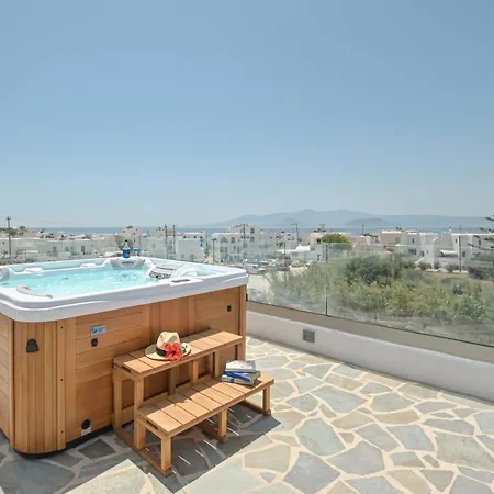 Naxian Queen Luxury & * Αγία Άννα