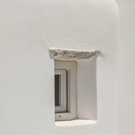 Naxian Queen Luxury & Αγία Άννα