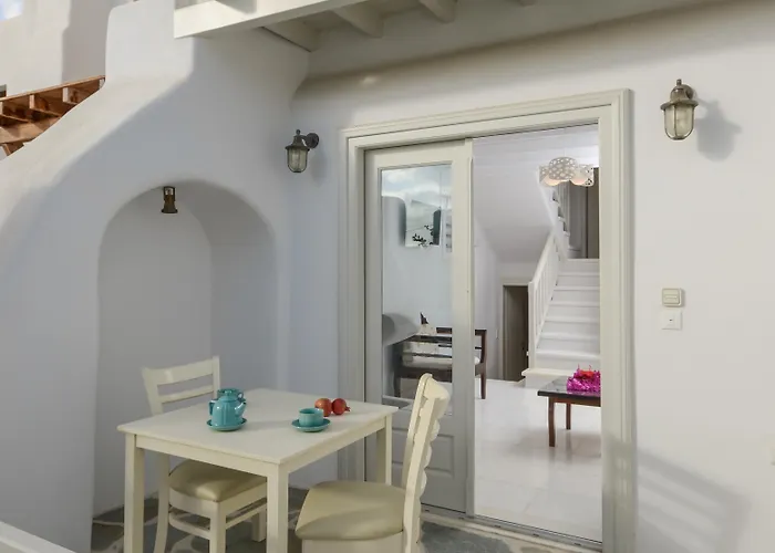 Naxian Queen Luxury & * Айя-Анна